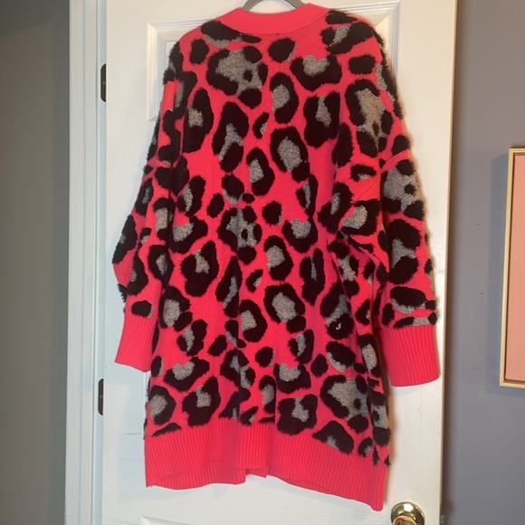 Torrid plus size 4 Tunic Length Sweater - Picture 5 of 5